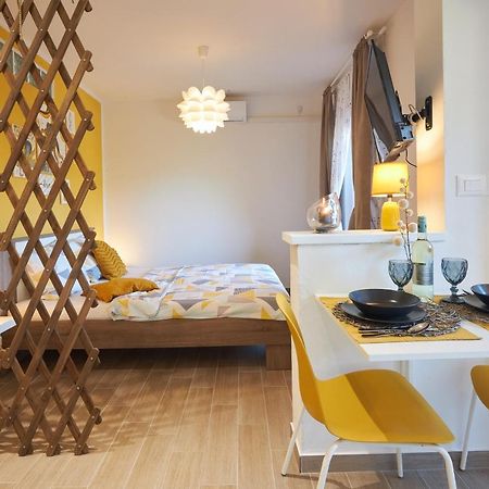 Apartment Yellow بوريتش المظهر الخارجي الصورة